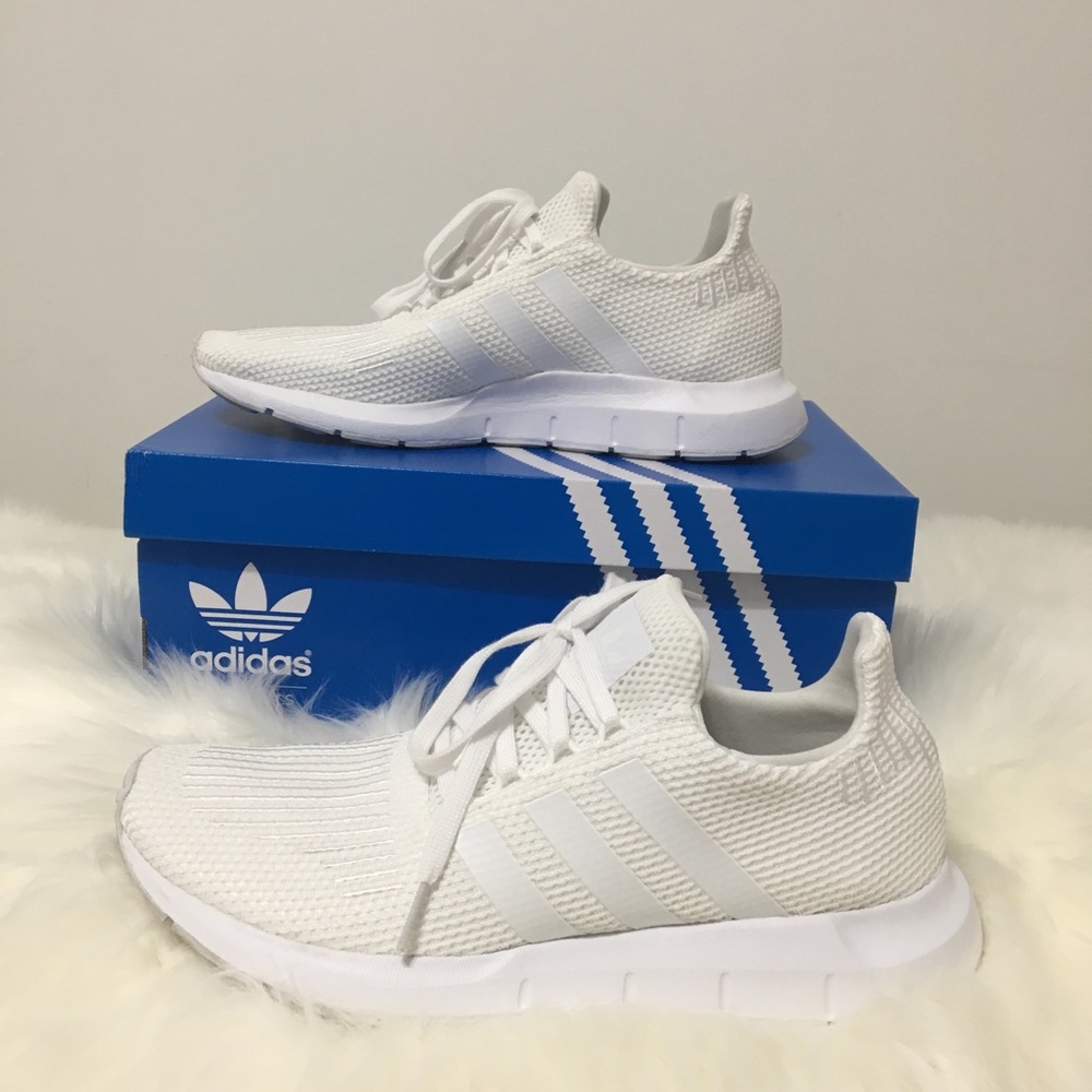 Adidas Swift Run | Size 9